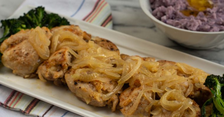 Chicken Smothered in Onion and Mustard Sauce